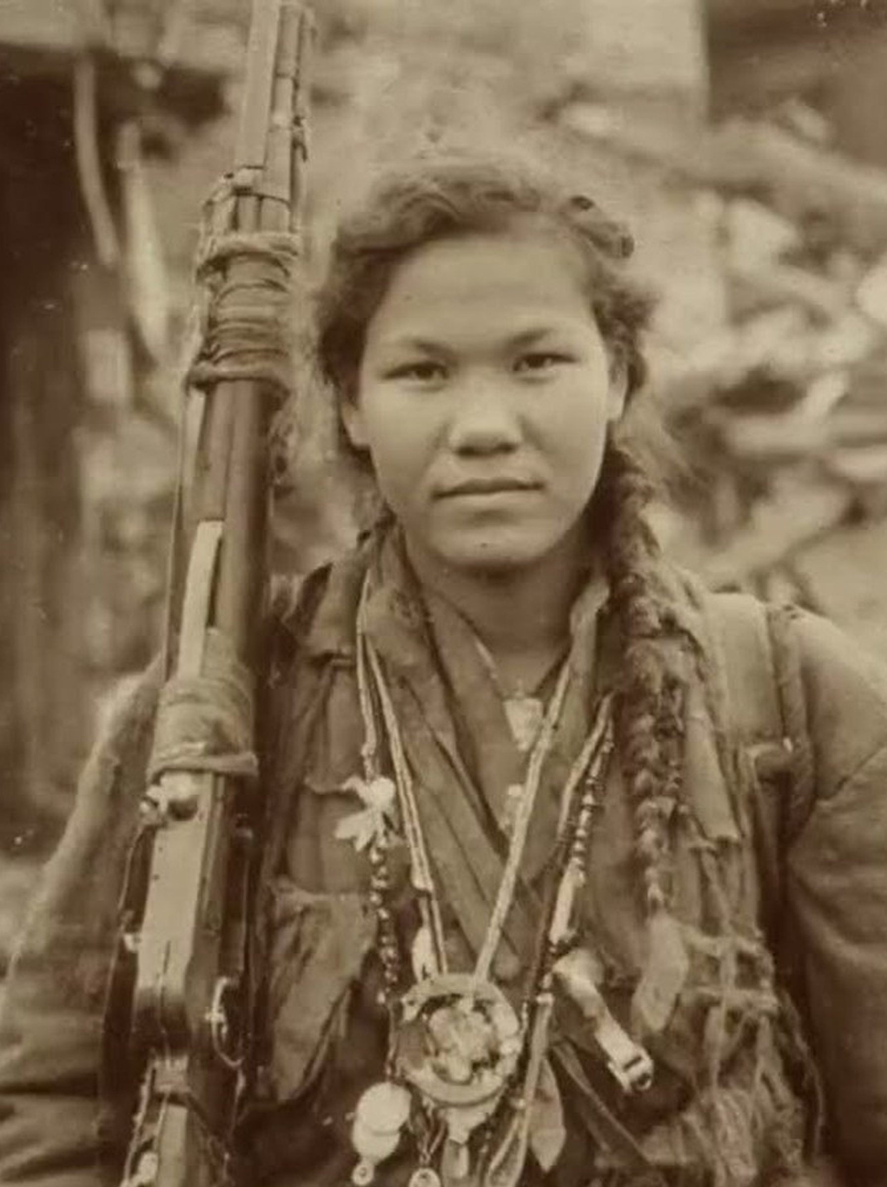What They Found Inside This Indigenous Woman’s Sniper Rifle After the War Left Investigators SHOCKED