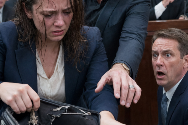 The Mafia Boss’s Lawyer Abandoned Him Before an $800 Million Hearing—Then the Intern Everyone Ignored Rose With a Secret That Could Ruin Them All