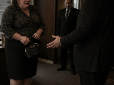 The Shy Secretary Hid Her Pregnancy From the Mafia Boss—But When Ginger Tea Appeared on Her Desk, She Realized He Had Followed Every Step