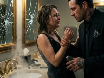 THE MOMENT CLARE SAW DAMEN MORETTI KISS ANOTHER WOMAN, SHE RAN WITH HIS UNBORN CHILD—BUT THE MOST DANGEROUS MAN IN NEW YORK FOUND THE BROKEN PREGNANCY TEST, FOLLOWED HER INTO THE SNOW, AND PROVED HE WAS MORE AFRAID OF LOSING HIS FAMILY THAN LOSING HIS EMPIRE