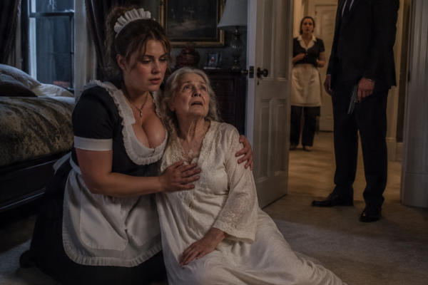 The Mafia Boss Found His “Too Fat” Maid Comforting His Mother—Then Learned She Had Uncovered the Poisoning Inside His Own Family