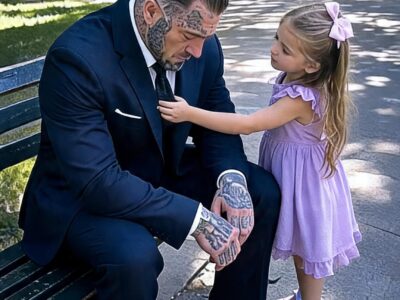 “You look hurt… do you need a hug?” the maid’s six-year-old daughter asked me—the most feared mafia boss in New York